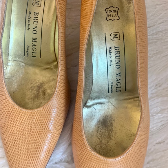 Vintage Bruno Magli Heels - Picture 15 of 16